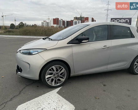 Сірий Рено Зое, об'ємом двигуна 0 л та пробігом 85 тис. км за 6800 $, фото 2 на Automoto.ua