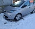 Серый Рено Зое, объемом двигателя 0 л и пробегом 145 тыс. км за 5850 $, фото 1 на Automoto.ua