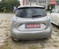 Серый Рено Зое, объемом двигателя 0 л и пробегом 178 тыс. км за 4900 $, фото 3 на Automoto.ua
