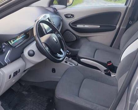 Сірий Рено Зое, об'ємом двигуна 0 л та пробігом 58 тис. км за 7700 $, фото 12 на Automoto.ua
