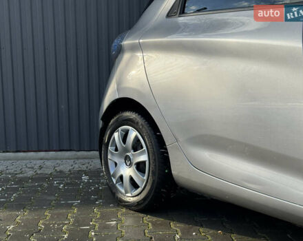 Сірий Рено Зое, об'ємом двигуна 0 л та пробігом 104 тис. км за 6199 $, фото 69 на Automoto.ua