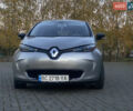 Серый Рено Зое, объемом двигателя 0 л и пробегом 90 тыс. км за 6390 $, фото 2 на Automoto.ua