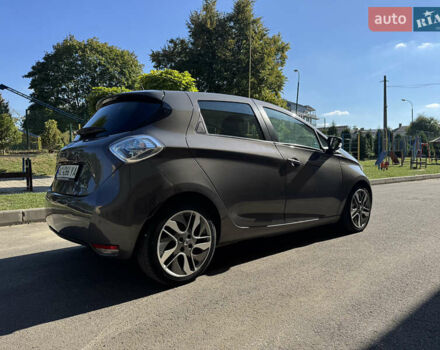 Серый Рено Зое, объемом двигателя 0 л и пробегом 199 тыс. км за 8599 $, фото 3 на Automoto.ua