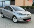 Серый Рено Зое, объемом двигателя 0 л и пробегом 105 тыс. км за 7400 $, фото 1 на Automoto.ua