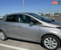 Серый Рено Зое, объемом двигателя 0 л и пробегом 101 тыс. км за 7600 $, фото 6 на Automoto.ua