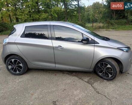 Сірий Рено Зое, об'ємом двигуна 0 л та пробігом 72 тис. км за 8000 $, фото 8 на Automoto.ua
