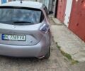 Серый Рено Зое, объемом двигателя 0 л и пробегом 83 тыс. км за 7900 $, фото 4 на Automoto.ua