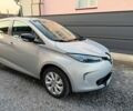 Серый Рено Зое, объемом двигателя 0 л и пробегом 80 тыс. км за 8200 $, фото 8 на Automoto.ua