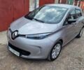 Серый Рено Зое, объемом двигателя 0 л и пробегом 83 тыс. км за 7900 $, фото 3 на Automoto.ua