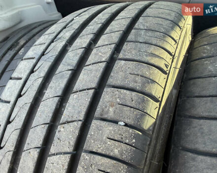 Серый Рено Зое, объемом двигателя 0 л и пробегом 118 тыс. км за 8950 $, фото 25 на Automoto.ua