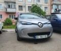 Серый Рено Зое, объемом двигателя 0 л и пробегом 90 тыс. км за 7400 $, фото 23 на Automoto.ua