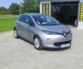 Серый Рено Зое, объемом двигателя 0 л и пробегом 100 тыс. км за 6400 $, фото 2 на Automoto.ua