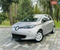 Серый Рено Зое, объемом двигателя 0 л и пробегом 85 тыс. км за 8444 $, фото 4 на Automoto.ua