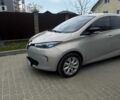 Серый Рено Зое, объемом двигателя 0 л и пробегом 63 тыс. км за 8200 $, фото 1 на Automoto.ua