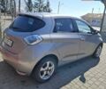 Серый Рено Зое, объемом двигателя 0 л и пробегом 92 тыс. км за 8399 $, фото 4 на Automoto.ua