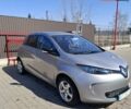 Серый Рено Зое, объемом двигателя 0 л и пробегом 92 тыс. км за 8399 $, фото 3 на Automoto.ua