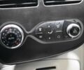 Серый Рено Зое, объемом двигателя 0 л и пробегом 97 тыс. км за 5580 $, фото 17 на Automoto.ua