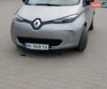 Серый Рено Зое, объемом двигателя 0 л и пробегом 88 тыс. км за 6800 $, фото 15 на Automoto.ua