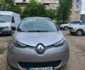 Серый Рено Зое, объемом двигателя 0 л и пробегом 90 тыс. км за 7400 $, фото 3 на Automoto.ua