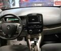 Серый Рено Зое, объемом двигателя 0 л и пробегом 97 тыс. км за 4570 $, фото 29 на Automoto.ua