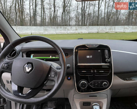 Сірий Рено Зое, об'ємом двигуна 0 л та пробігом 91 тис. км за 6999 $, фото 24 на Automoto.ua