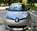 Серый Рено Зое, объемом двигателя 0 л и пробегом 90 тыс. км за 6800 $, фото 21 на Automoto.ua