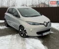 Серый Рено Зое, объемом двигателя 0 л и пробегом 199 тыс. км за 10000 $, фото 1 на Automoto.ua