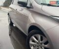 Серый Рено Зое, объемом двигателя 0 л и пробегом 75 тыс. км за 6700 $, фото 1 на Automoto.ua