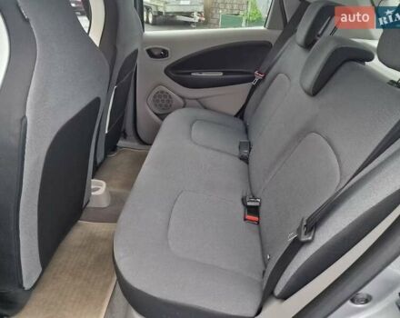 Сірий Рено Зое, об'ємом двигуна 0 л та пробігом 78 тис. км за 6550 $, фото 10 на Automoto.ua