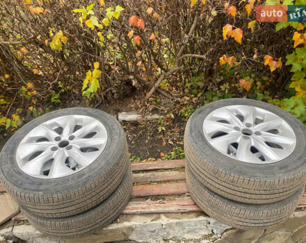 Серый Рено Зое, объемом двигателя 0 л и пробегом 42 тыс. км за 8100 $, фото 18 на Automoto.ua