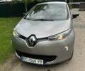 Серый Рено Зое, объемом двигателя 0 л и пробегом 65 тыс. км за 7900 $, фото 1 на Automoto.ua