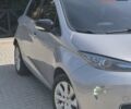 Серый Рено Зое, объемом двигателя 0 л и пробегом 96 тыс. км за 7700 $, фото 3 на Automoto.ua