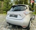 Серый Рено Зое, объемом двигателя 0 л и пробегом 85 тыс. км за 8444 $, фото 42 на Automoto.ua