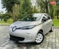 Серый Рено Зое, объемом двигателя 0 л и пробегом 85 тыс. км за 8444 $, фото 2 на Automoto.ua