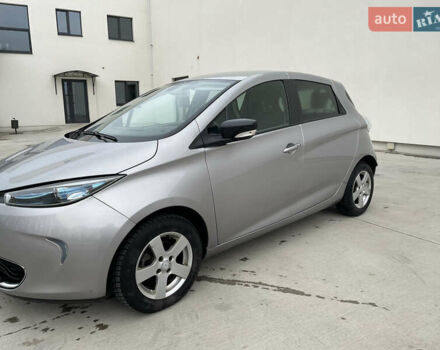 Сірий Рено Зое, об'ємом двигуна 0 л та пробігом 91 тис. км за 6999 $, фото 5 на Automoto.ua