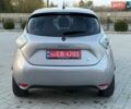 Серый Рено Зое, объемом двигателя 0 л и пробегом 105 тыс. км за 7400 $, фото 3 на Automoto.ua