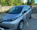 Серый Рено Зое, объемом двигателя 0 л и пробегом 110 тыс. км за 7000 $, фото 1 на Automoto.ua