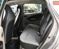 Серый Рено Зое, объемом двигателя 0 л и пробегом 97 тыс. км за 6000 $, фото 30 на Automoto.ua