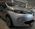 Серый Рено Зое, объемом двигателя 0 л и пробегом 97 тыс. км за 5580 $, фото 7 на Automoto.ua