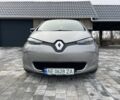 Серый Рено Зое, объемом двигателя 0 л и пробегом 142 тыс. км за 8100 $, фото 2 на Automoto.ua