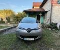 Серый Рено Зое, объемом двигателя 0 л и пробегом 102 тыс. км за 7000 $, фото 6 на Automoto.ua