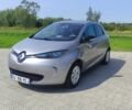 Серый Рено Зое, объемом двигателя 0 л и пробегом 100 тыс. км за 6400 $, фото 5 на Automoto.ua