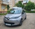 Серый Рено Зое, объемом двигателя 0 л и пробегом 90 тыс. км за 7400 $, фото 7 на Automoto.ua