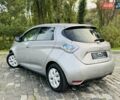 Серый Рено Зое, объемом двигателя 0 л и пробегом 85 тыс. км за 8444 $, фото 52 на Automoto.ua