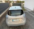 Серый Рено Зое, объемом двигателя 0 л и пробегом 80 тыс. км за 7500 $, фото 2 на Automoto.ua