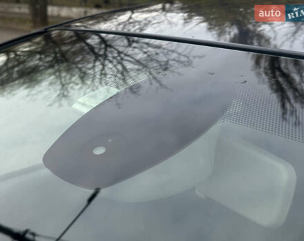 Серый Рено Зое, объемом двигателя 0 л и пробегом 164 тыс. км за 10200 $, фото 8 на Automoto.ua