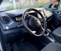 Серый Рено Зое, объемом двигателя 0 л и пробегом 162 тыс. км за 8900 $, фото 4 на Automoto.ua
