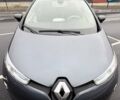 Серый Рено Зое, объемом двигателя 0 л и пробегом 62 тыс. км за 9500 $, фото 1 на Automoto.ua