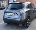 Серый Рено Зое, объемом двигателя 0 л и пробегом 140 тыс. км за 9777 $, фото 17 на Automoto.ua