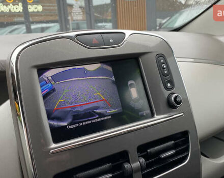 Сірий Рено Зое, об'ємом двигуна 0 л та пробігом 85 тис. км за 9600 $, фото 54 на Automoto.ua